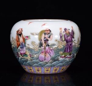 An Exquisite Famille-Rose Seawater and Figure Pattern Brush Washer
