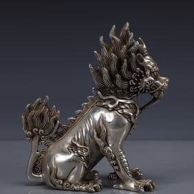 An Exquisite Silver-plated Bronze Lion Ornament