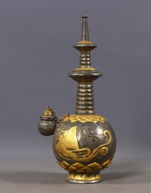 An Exquisite Gilt Bronze Figure Pattern Vase