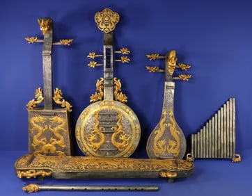A Set of Huge Gilt Bronze Dragon and Phoenix Pattern Musical instrument