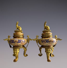 A Pair of Exquisite Cloisonne Lotus Pattern Dragon Pattern Double-Ears and Tripod Censer Ornament