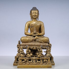 An Exquisite  Coppery Statue of Sakyamuni