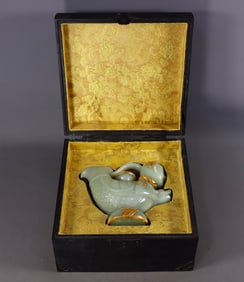 An Exquisite White Jade Cover with Gold Ewer