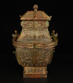 A Exquisite Bronze Beast-Face Pattern Ewer