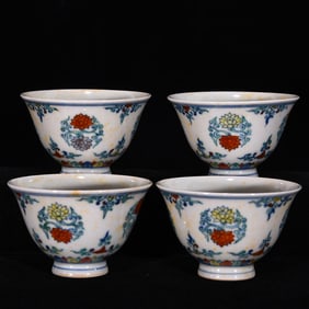 A Set of Fine Doucai Flower Pattern Cup