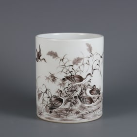 An Exquisite Ink Color Flower and Bird Pattern with poem Brush Pot