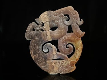 An Exquisite White Jade Dragon Pattern Ornament