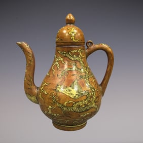 An Exquisite Yellow-red Glaze Dragon Pattern Ewer
