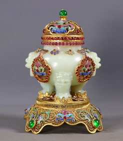 An Exquisite White Jade Cover with Gold Inlaid Gems Flower Pattern Double-Ears and Tripod Censer