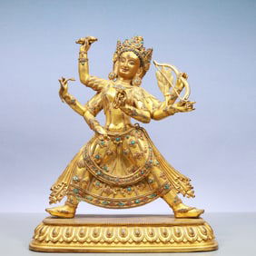 An Exquisite Gilt Bronze Inlaid Gems Statue of Gautama’s Mother