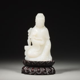 An Exquisite White Jade Statue of Avalokitesvara