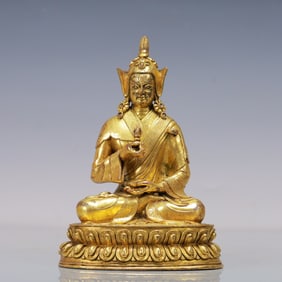 A Exquisite Gilt Bronze Buddha statue