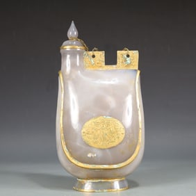 A Exquisite Agate Outline in gold Flower and Bird Pattern Ewer