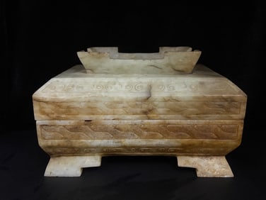 An Exquisite White Jade Dragon Pattern Box