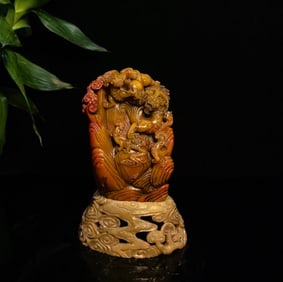 An Exquisite Shoushan Stone Dragon Pattern Seal Ornament