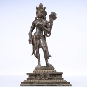 A Exquisite Coppery Statue of Tara