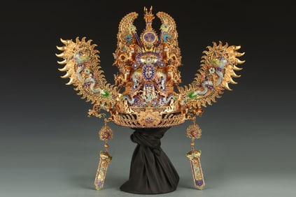An Exquisite Gilt Bronze Inlaid Gems Dragon Pattern Hair Band