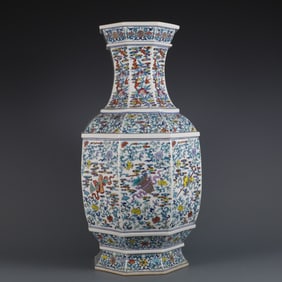 An Exquisite Doucai Eight Treasures Pattern Bats and Peach Pattern Lotus Pattern Vase