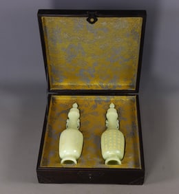 A Pair of Exquisite White Jade with poem Double-Ears Vase