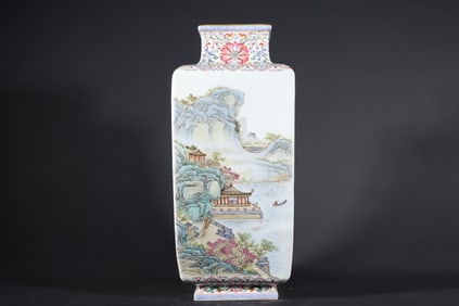 An Exquisite Famille-Rose Lotus Pattern Landscape and Figure Pattern Flower and Bird Pattern Vase