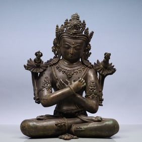 An Exquisite Coppery Statue of Tara