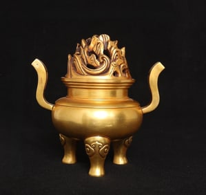 An Exquisite Gilt Bronze Double-Ears and Tripod Censer