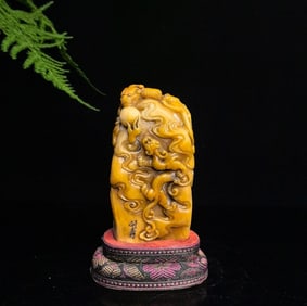 An Exquisite Shoushan Stone Chi-Dragon Pattern Seal Ornament