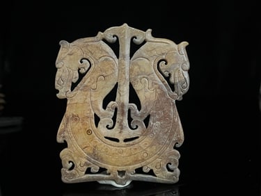 An Exquisite White Jade Dragon Pattern Ornament