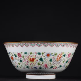 An Exquisite Famille-Rose Lotus Pattern Bowl