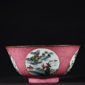 An Exquisite Famille-Rose Landscape and Figure Pattern Bowl