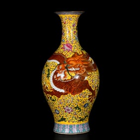 A Huge Enamel Painted Gold Lotus and Dragon Pattern Vase