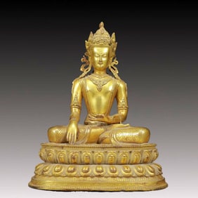 A Solemn Gilt Bronze Statue of Avalokitesvara