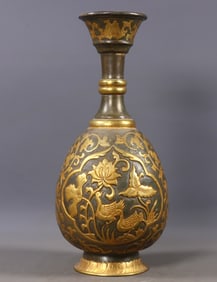 An Exquisite Gilt Bronze Lotus and Mandarin Duck Pattern Vase