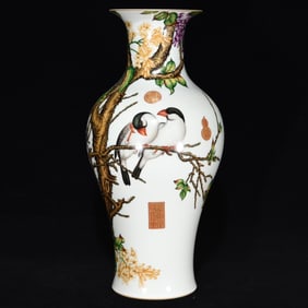 A Huge Enamel Flower and Bird Pattern Vase