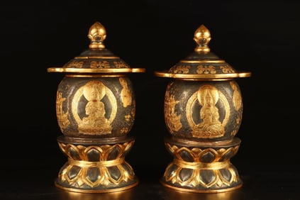 A Pair of Exquisite Gilt Bronze Buddha Statue Pattern Cover Jars
