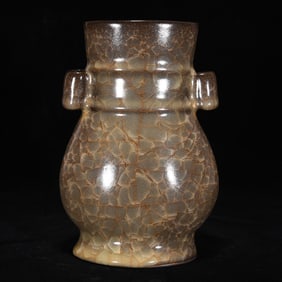 An Exquisite Guan yao Double-Ears Vase