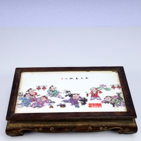 An Exquisite Zitanwood Inlaid Porcelain Plaques Figure Pattern End Table