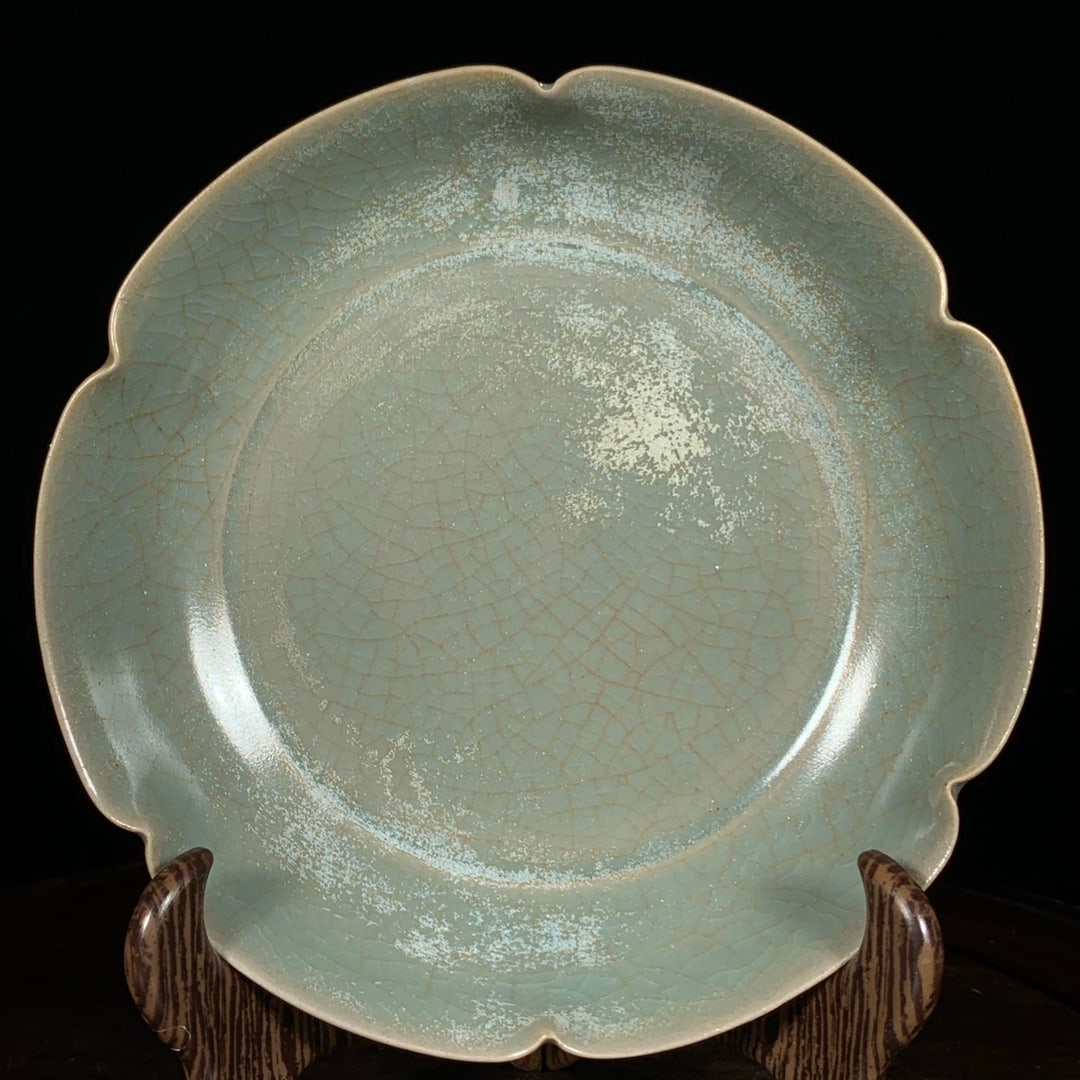 An Exquisite Ru yao Washer (1 of 9)