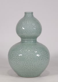 A Rare Celadon Glazed Dragon Pattern Gourd-Shaped Vase