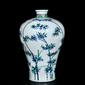 A Rare Doucai Bamboo Pattern Vase