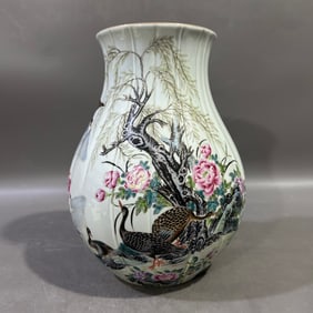A Rare Famille-Rose Painted Gold Flower and Bird Pattern Vase