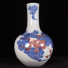A Huge Blue and White Underglaze-Red Auspicious Cloud and Dragon Pattern Vase