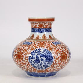 An Exquisite Blue and White Iron-Red Painted Gold Lotus Pattern Phoenix Pattern Vase