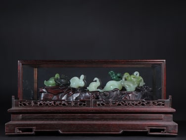 A Set of Fine White Jade Goose Ornament