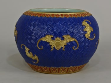 An Exquisite Ji Blue Glazed Painted Gold Bat Pattern Jar
