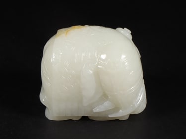 An Exquisite White Jade Elephant Ornament