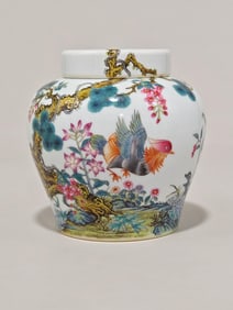 An Exquisite Famille-Rose Flower and Bird Pattern with poem Tea Caddy
