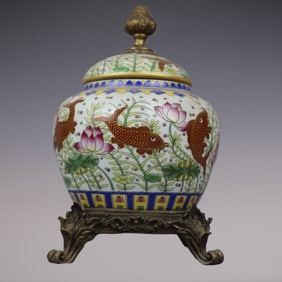 An Exquisite Famille-Rose Inlaid Bronze Painted Gold Fish and Lotus Pattern Tea Caddy
