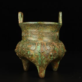A Exquisite Bronze Beast-Face Pattern Double-Ears and Tripod Censer