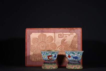 A Pair of Exquisite Doucai Gilt Fish and Lotus Pattern Cup
